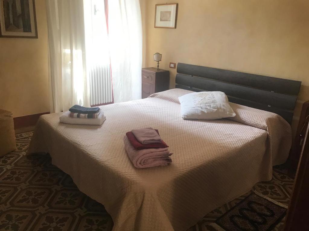 Boccherini'S Home Ad Un Passo Dal Duomo Di Лукка Экстерьер фото